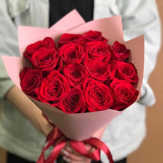 Red roses - flower bouquet