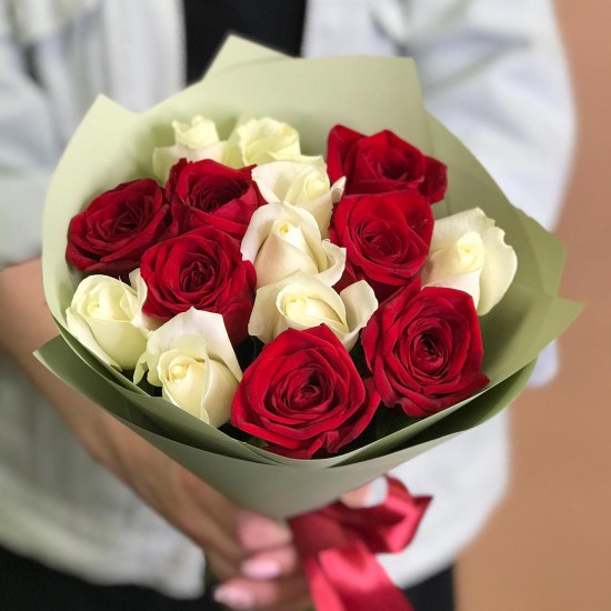 Red and white roses