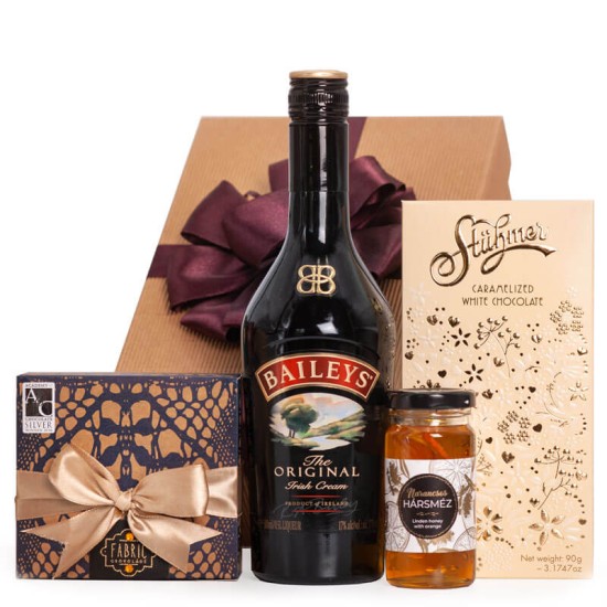 Thoughtful gift - gourmet gift box