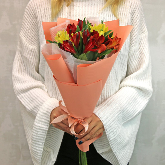 Alstroemeria bouquets (5 stems) - Corporate offer