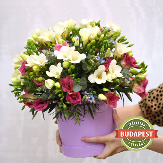 Tavaszi mese virágdoboz - csak Budapestre